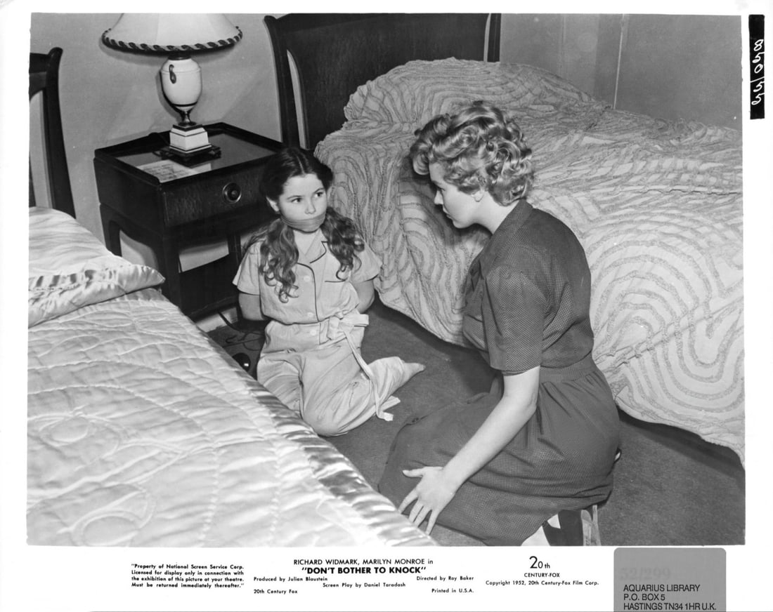 Sam Shaw Marilyn Monroe Photo: Measures 20 x 20 inches, Photo print