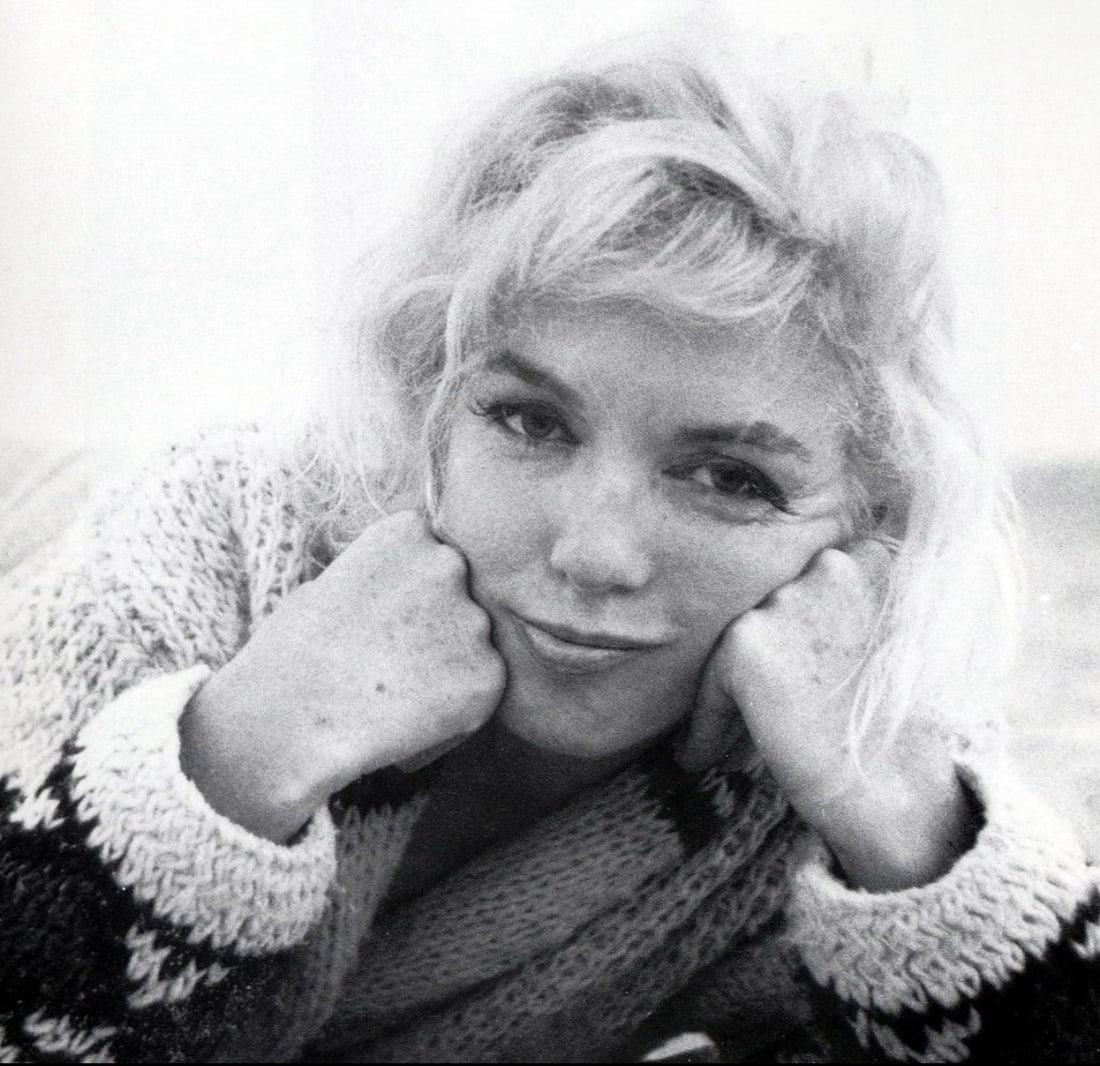 George Barris, Marilyn Monroe Photo: Measures 8x10 inches, Photo print