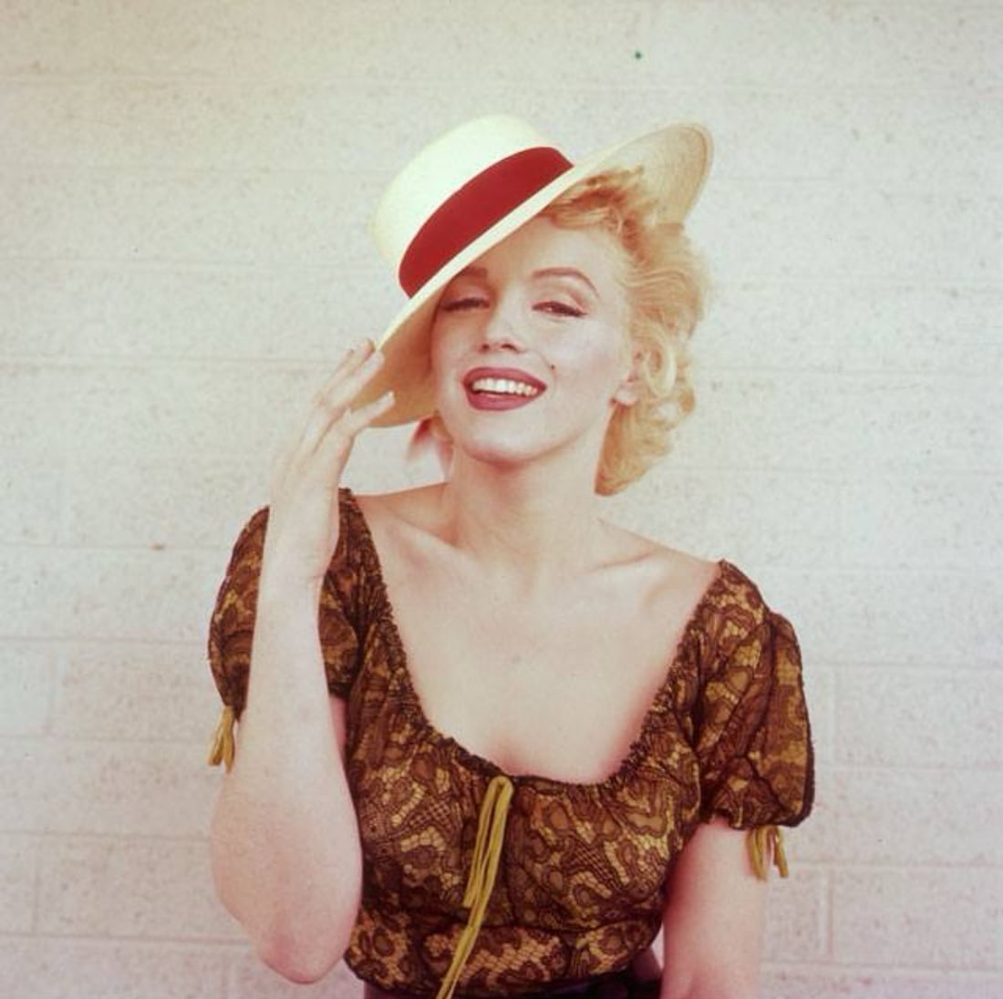 Milton Greene Marilyn Monroe Photo: Measures 8x10 inches, Photo print