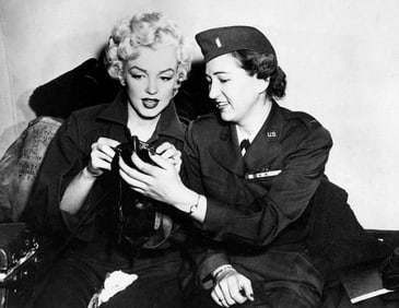 Robert H. McKinley Marilyn Monroe Photo