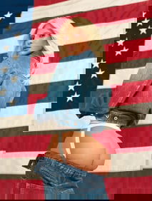 Kim Kardashian Photo