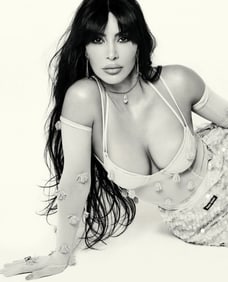 Kim Kardashian Photo
