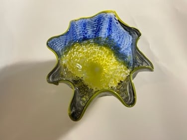 Dale Chihuly style seaform signed