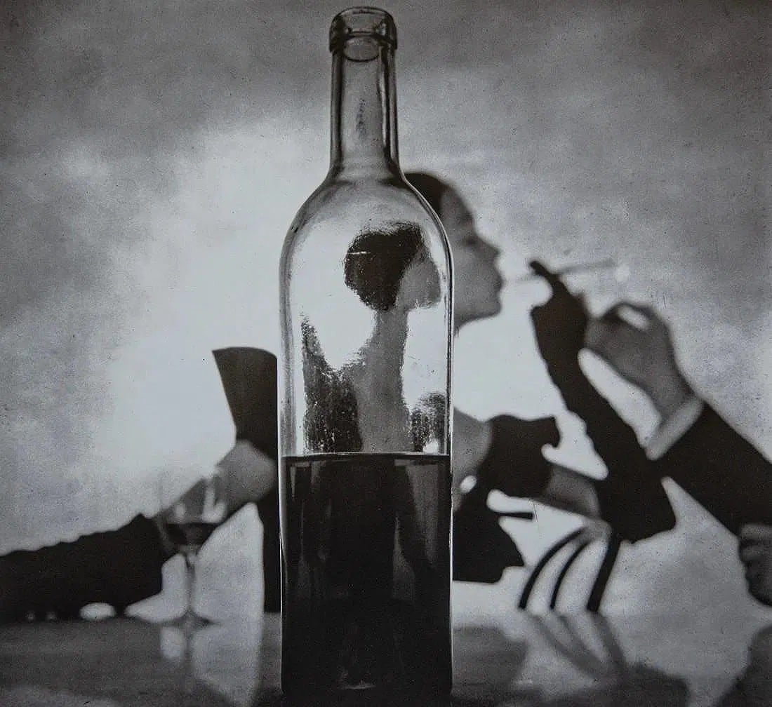 Irving Penn - Man Lighting Girl's Cigarette, New York: Irving Penn - Man Lighting Girl's Cigarette, New York. Medium: Photo Litho. Measures: 8 1/2 x 8 inches, mounted