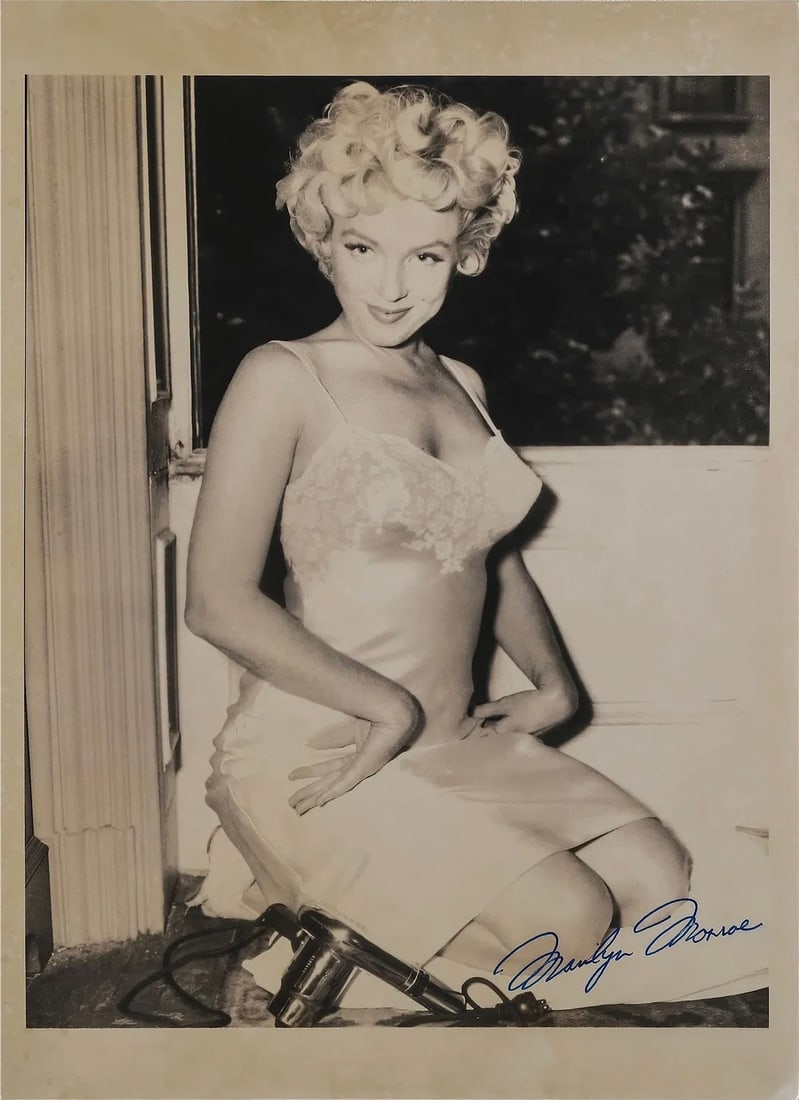 MARILYN MONROE