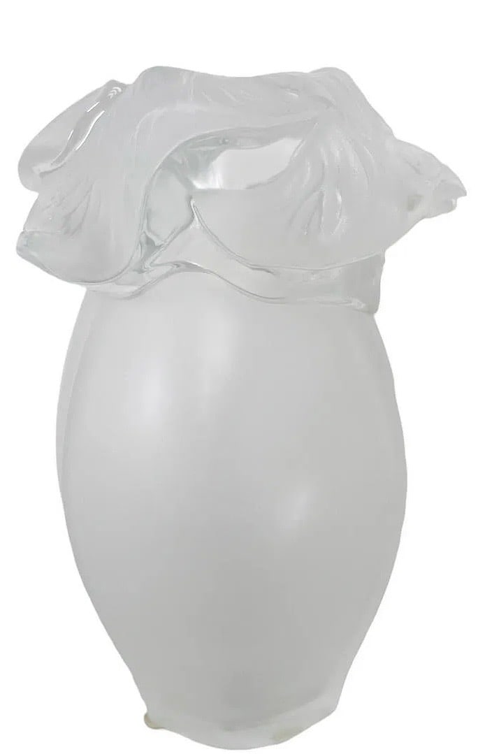 LALIQUE VASE (1 of 2)