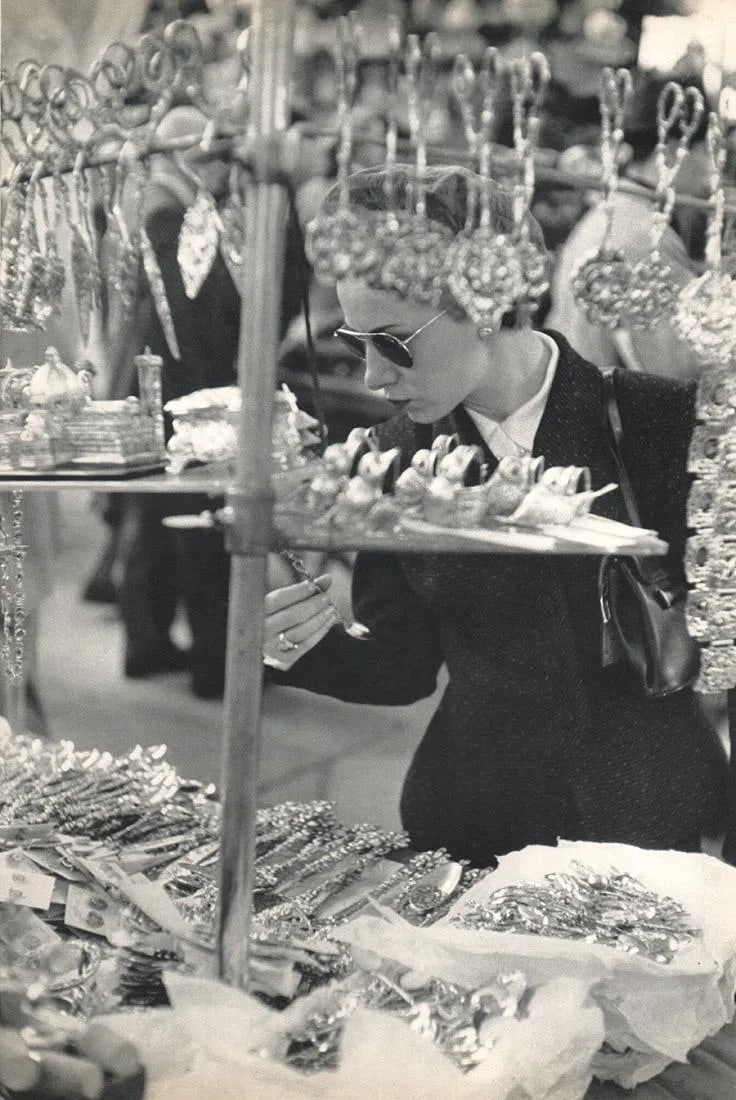 Cartier-Bresson - Piazza del Mercato: Vintage Sheet-fed Gravure (1955), Draeger Freres, Paris. Image size 9" X 13.5" Mounted to archival board, Mounted to archival board