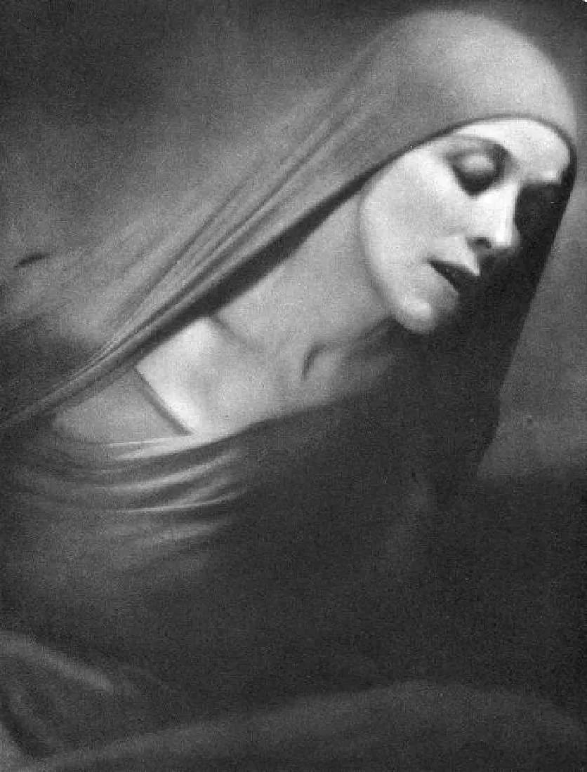 Moeller, Edward - Martha Graham: Vintage Sheet-fed Gravure. Capturing the intensity of modern dance. Image size: approx. 8" x 10"., Mounted to archival board
