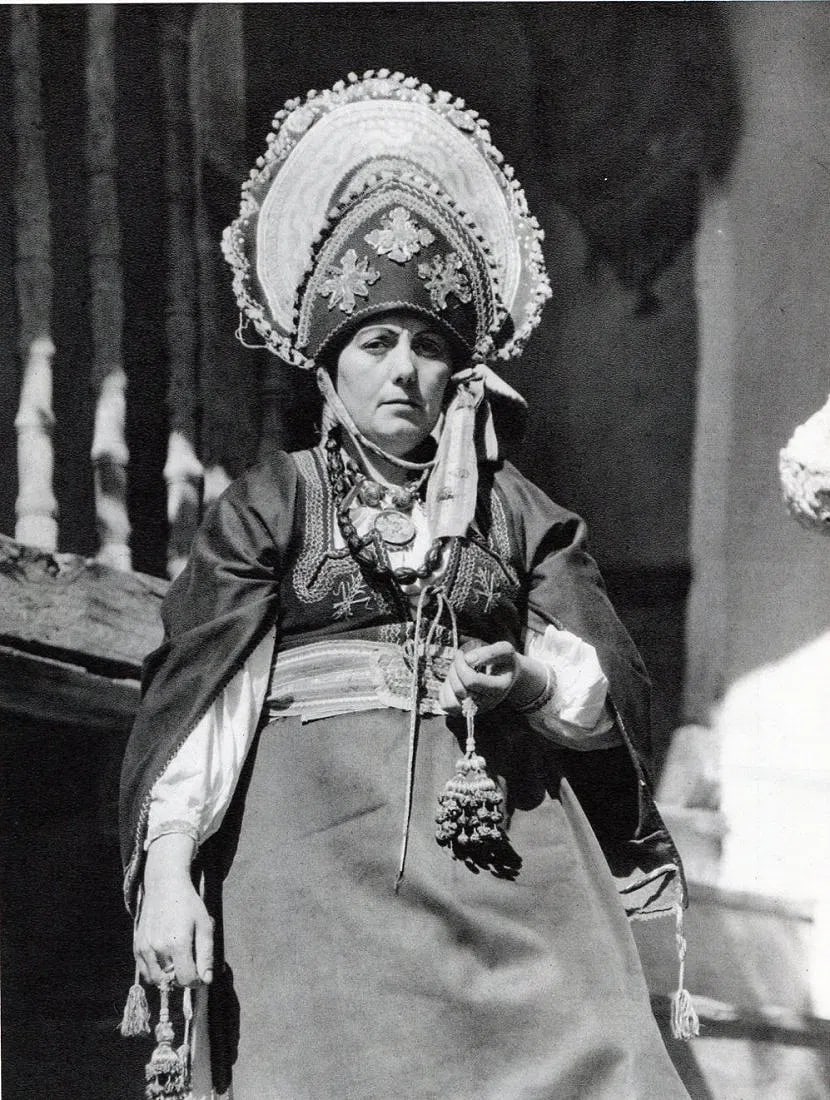 Echague, J O - Leon - Traje Antiguo Marigato: Vintage Carbon Print Gravure. Rare traditional Spanish portraiture. Image size: approx. 8" x 10.5"., Mounted to archival board