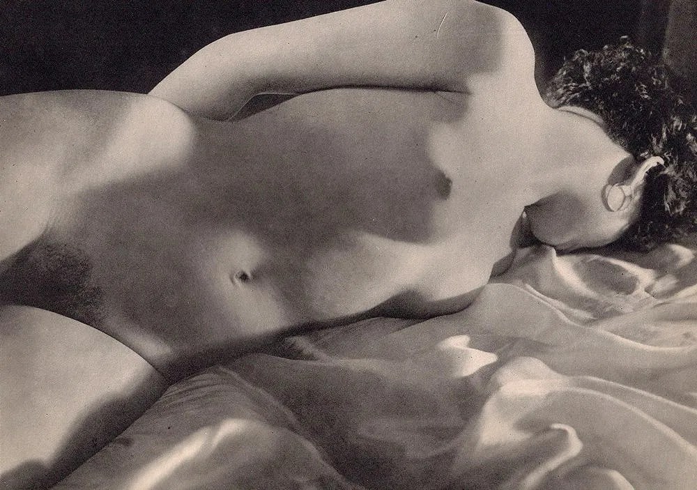 Lotte Errell - Nude - Berlin: Vintage Sheet-fed Gravure. An artistic studio study from Weimar-era Berlin. Image size: approx. 8" x 10.5"., Mounted to archival board