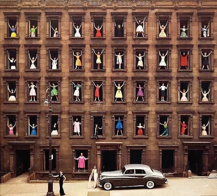 Ormond Gigli: Models in Windows: Models in Windows, New York, 1960. Measures 28 x 24 inches, printed in colors on woven paper.