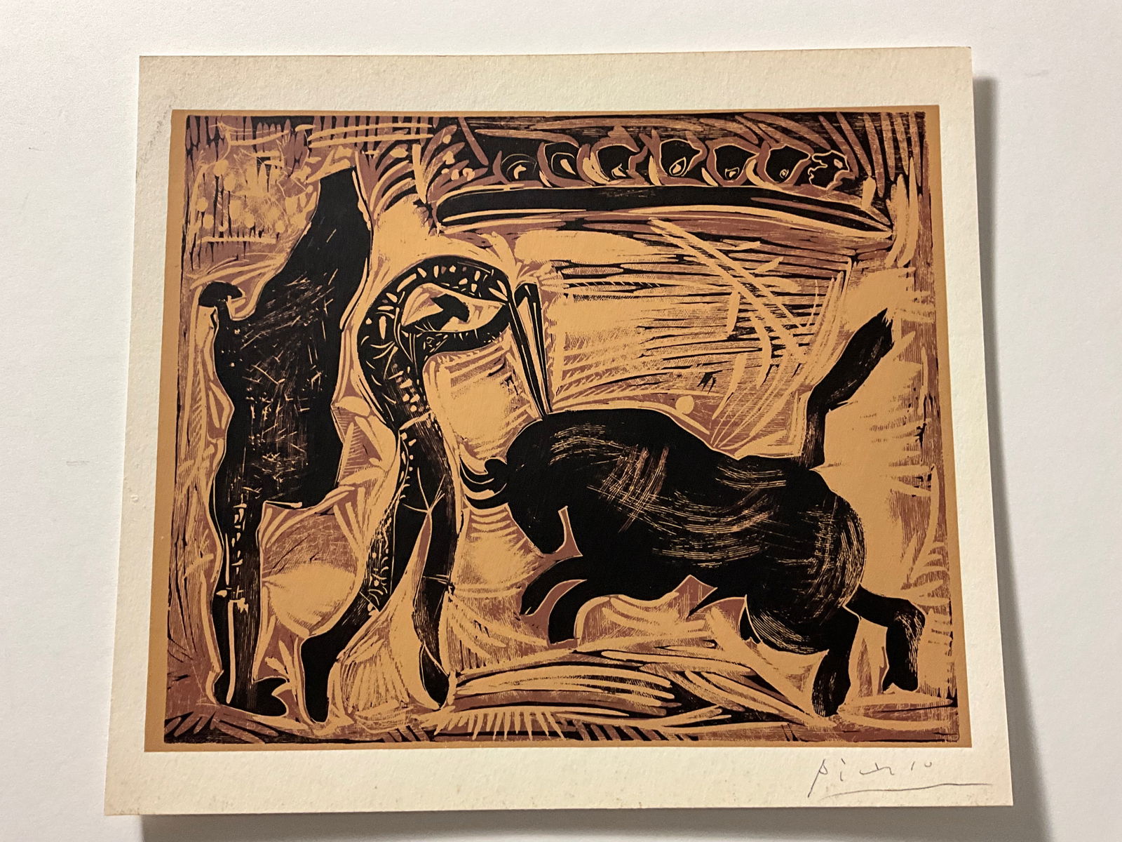 Picasso: 1968 Linocut: Pencil signed lower right, 14.5 x 12.5". Note: Foxing on edges.