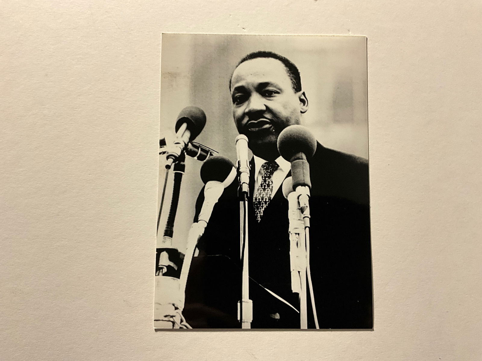MLK Jr: Silver Gelatin: Vintage Silver Gelatin Press Print, 5x7 glossy RC paper. News snipe on verso.