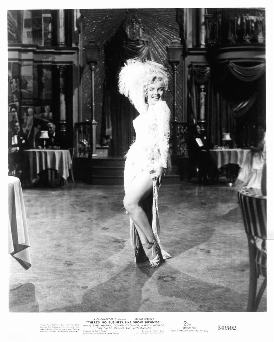 Marilyn Monroe Photo: Measures 8x10 inches, photo print on glossy paper, mounted to foam board