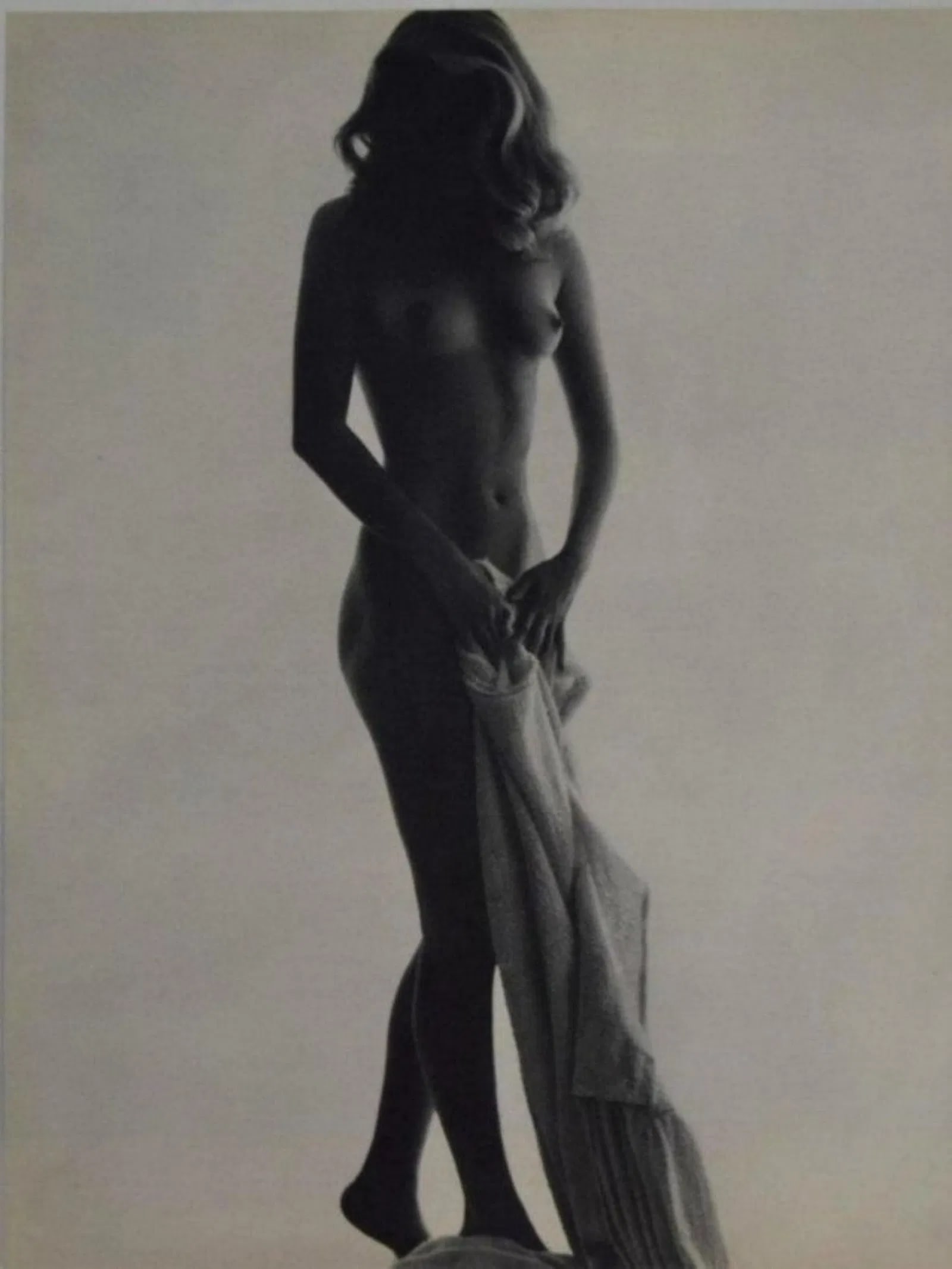Lucien Lorelle - Nude: LUCIEN LORELLE (1894-1968) Nude Sheet-fed gravure, c.1950's, mounted to archival board