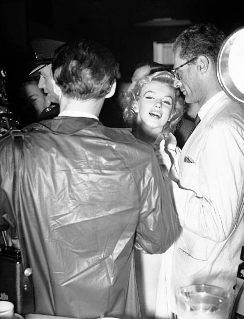 Marilyn Monroe Photo: Measures approximately 12 x 16 inches, Photo Print , mounted to archival board