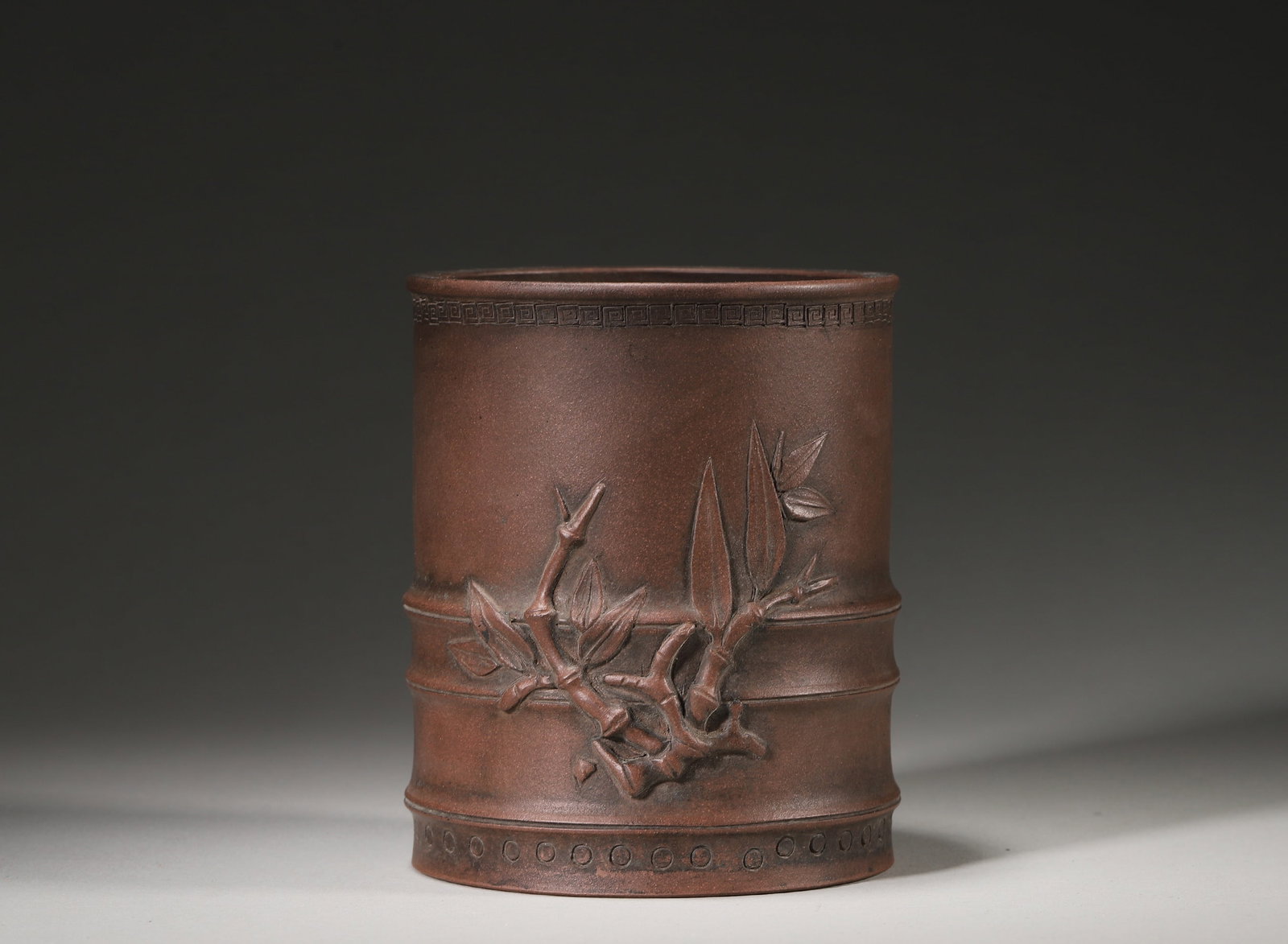 QING DYNASTY PURPLE CLAY BIONIC BAMBOO PATTERN BRUSH POT: Diameter 9cm Height 11cm Weight 290g