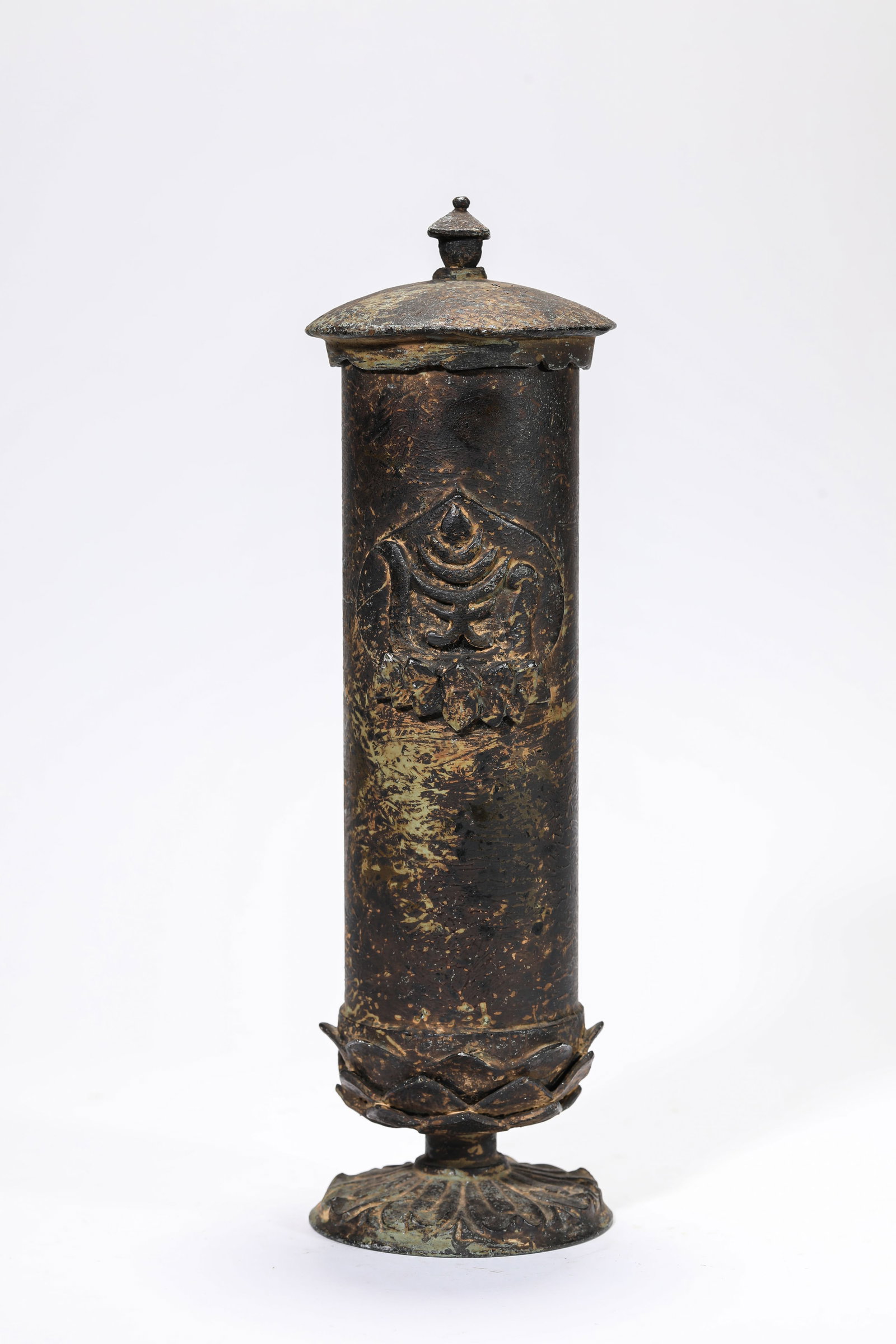 A Bronze Incense Container (1 of 6)