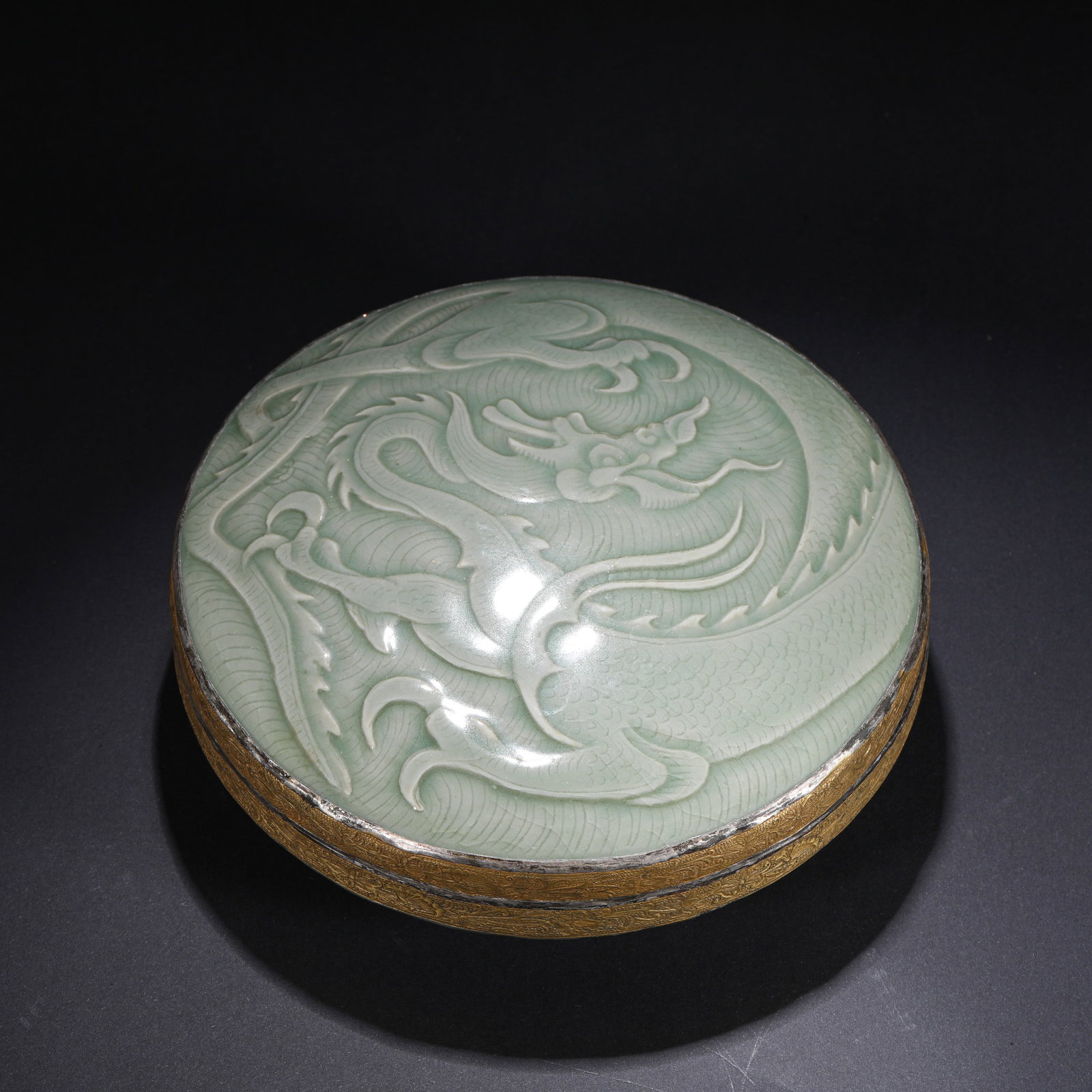 A Song Dynasty Yaozhou-Type Celadon-Glazed 'Carved Dragon' Covered Box (1 of 6)