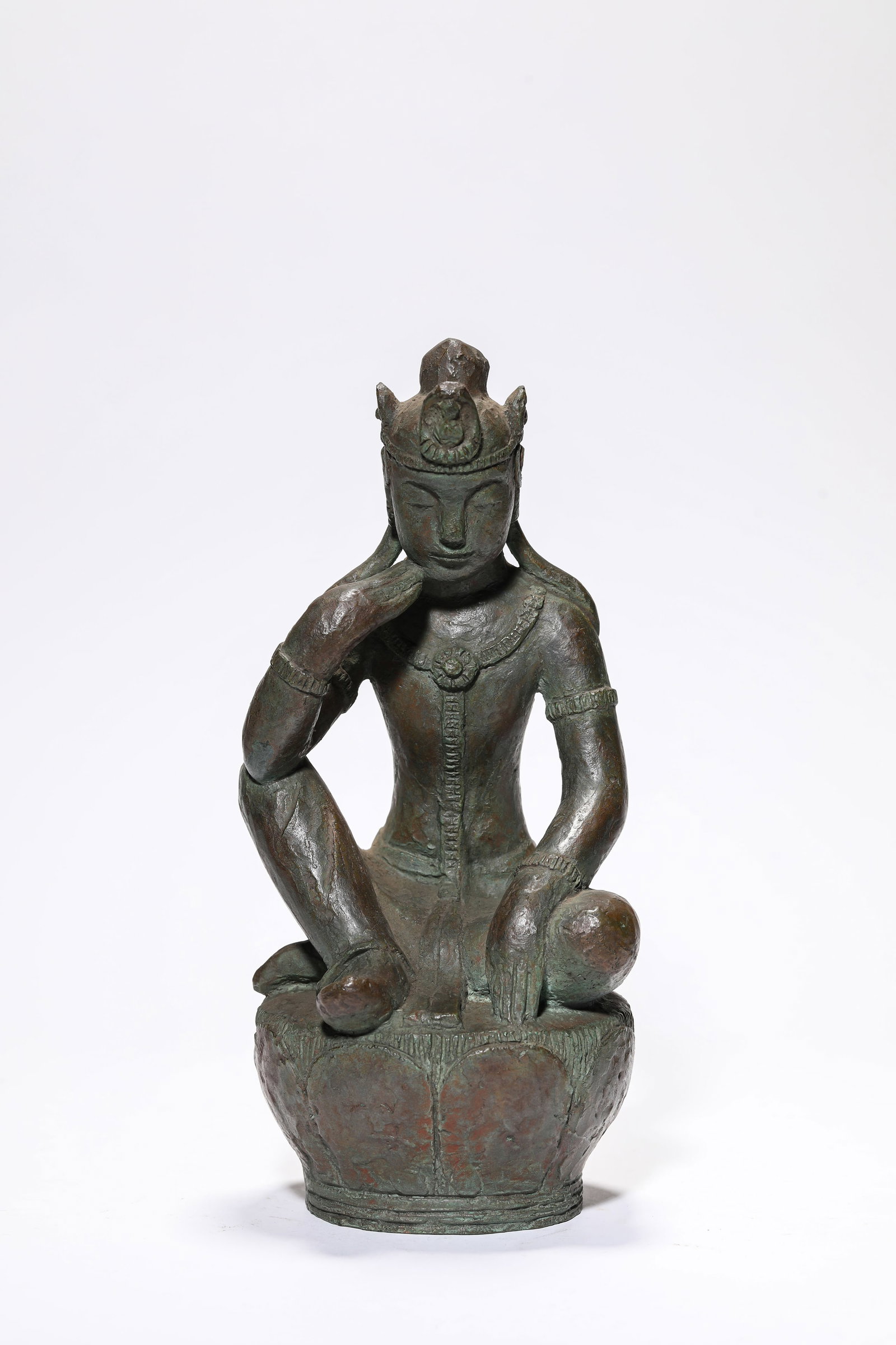 A Bronze Figure of Avalokiteshvara: A Bronze Figure of Avalokiteshvara Dimensions: Weight: 1566g. Length: 11.0 cm (4.33 in) x Width: 11.4 cm (4.49 in) x Height: 24.7 cm (9.72 in). All measurements are approximate.
