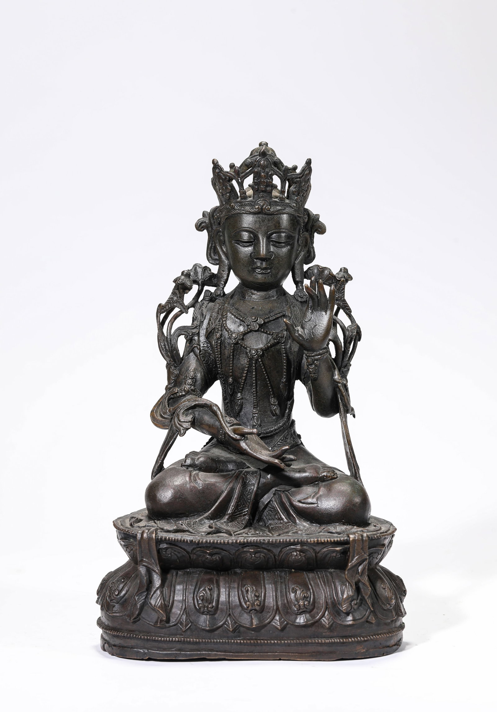 A Bronze Figure of Avalokiteshvara (1 of 6)
