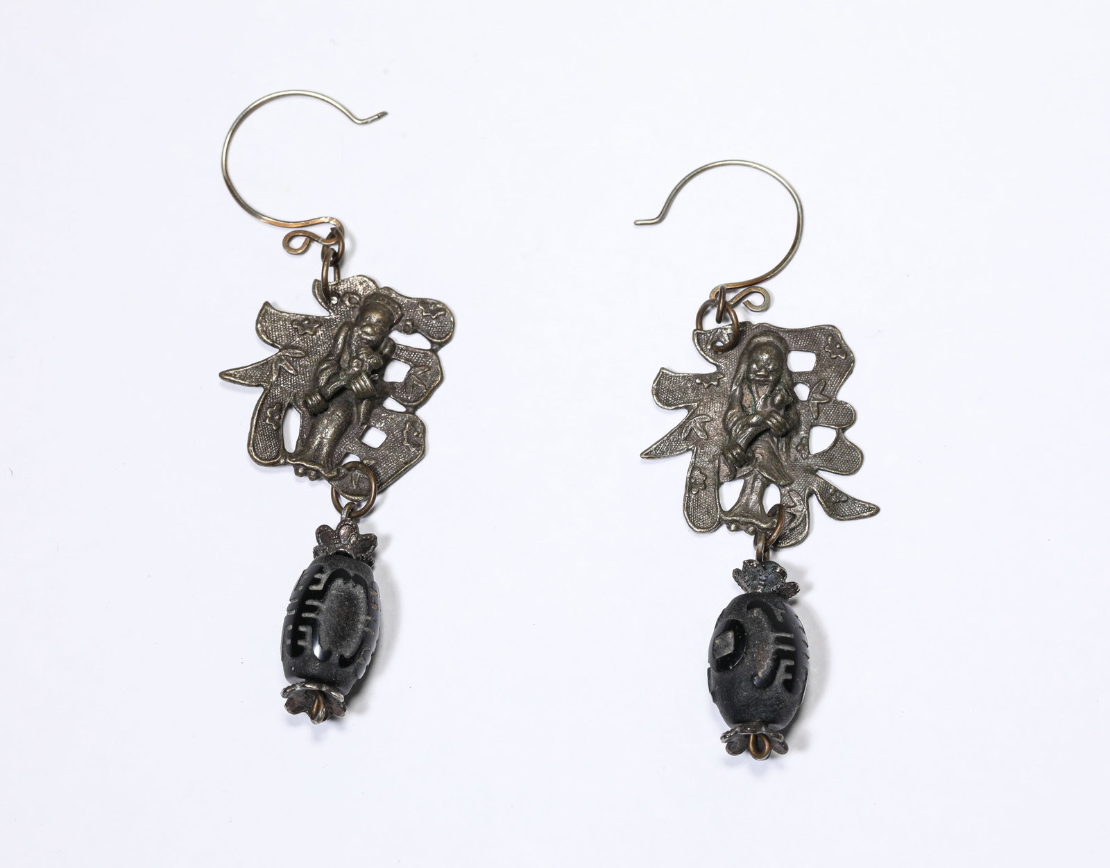 A Silver 'Fu, Lu, Shou' Earrings: A Silver 'Fu, Lu, Shou' Earrings Dimensions: Width: 2.5 cm (0.98 in) x Height: 7.9 cm (3.11 in). All measurements are approximate.