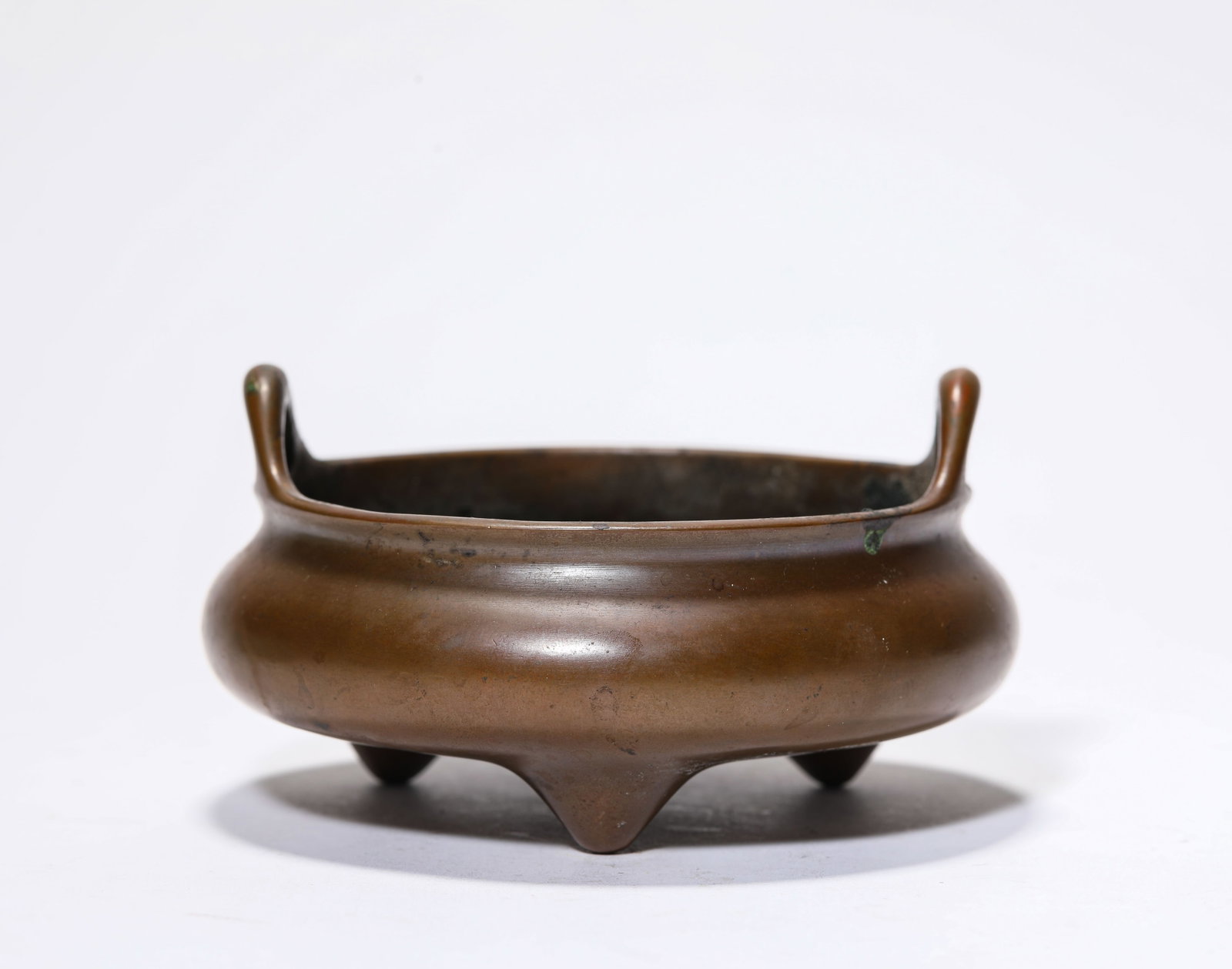 A Bronze 'Bridge Handles' Censer (1 of 5)