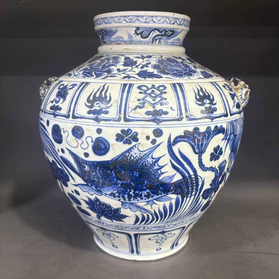 A Blue and White 'Fish and Waterweed' Jar: A Blue and White 'Fish and Waterweed' Jar Dimensions: Width: 37.0 cm (14.57 in) x Height: 36.2 cm (14.25 in). All measurements are approximate.