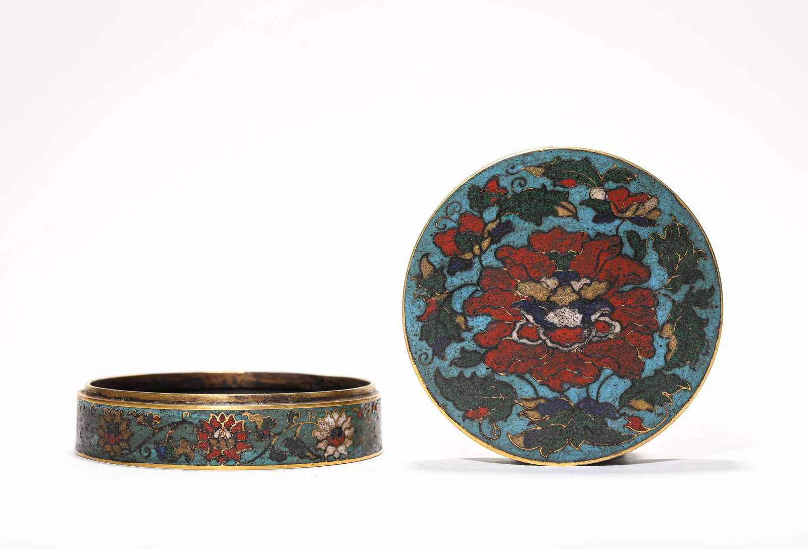 A Cloisonne Enamel 'Floral' Covered Box (1 of 6)