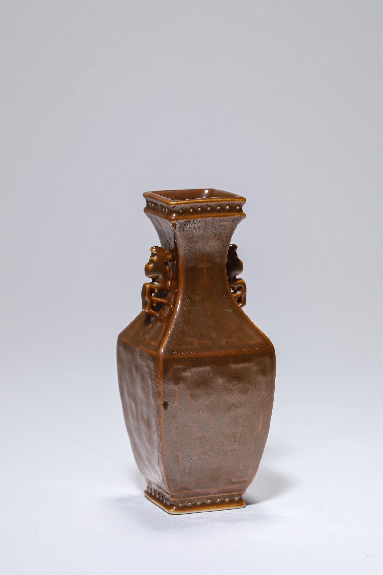 A Purple-Brown-Glazed 'Double-Handled' Small Vase (1 of 6)