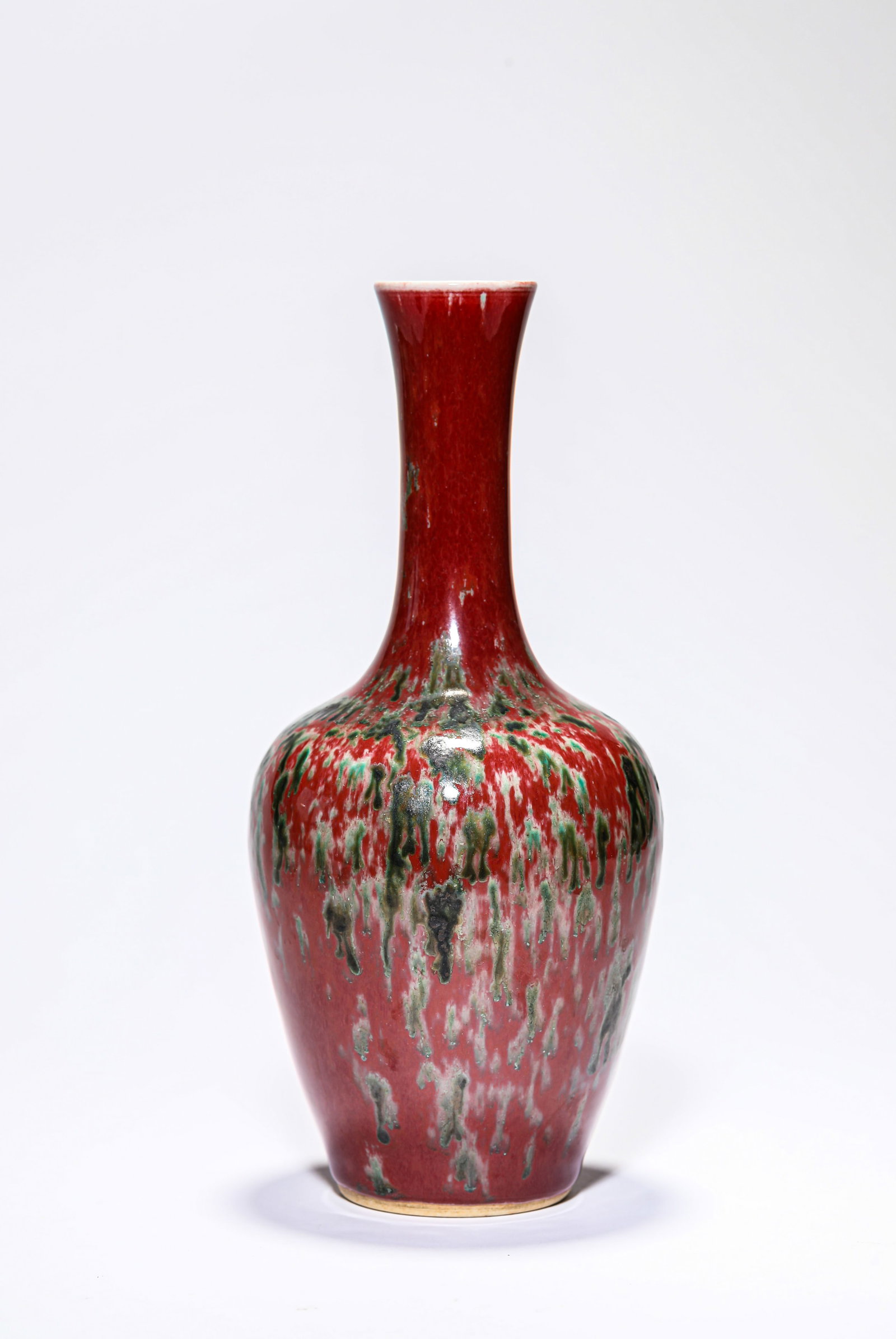 A Peachbloom-Glazed 'Long-Neck' Vase (1 of 5)