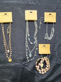 Urbanology Jewelry Lot – 4-Piece Necklace & Bracelet Set