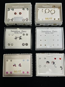 ASSORTED LOT OF 6 GIFT BOXES HYPOALLERGENIC EARRING SET