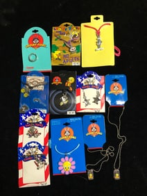 Looney Tunes Jewelry & Accessory Lot 11 Pieces