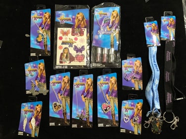 Hannah Montana Vintage Jewelry & Accessories Lot Necklaces, Lanyards, Tattoos, Keychains & Lip Gloss