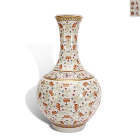 Qing Dynasty Guangxu period, Famille rose vase with cloud and bat patterns