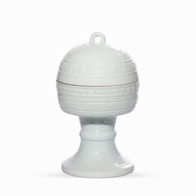 White Glaze vessel (Dou), Qianlong Period