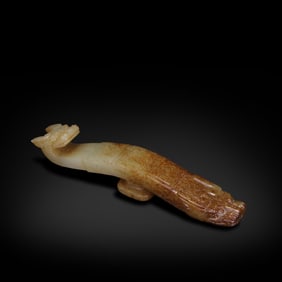 Warring States Period Jade belt hook with dragon and tiger patterns