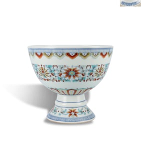 Qing Dynasty Qianlong period Doucai stem cup with floral