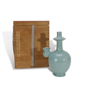 Song Dynasty Ru kiln pure vase