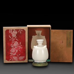 Tang Dynasty Xing kiln white-glazed wearable pot