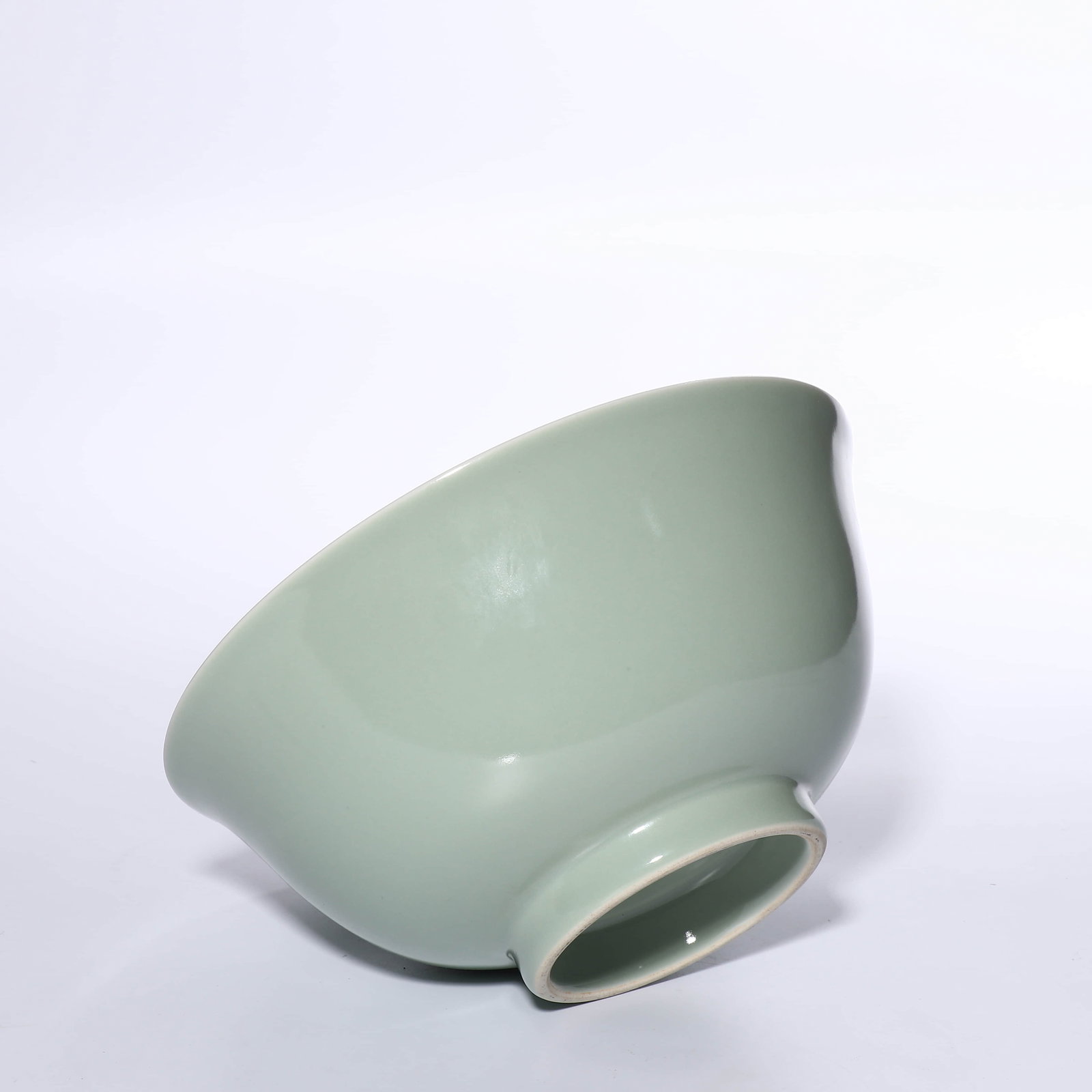 Qing Dynasty, Jiaqing period, pea green glazed bowl - 3