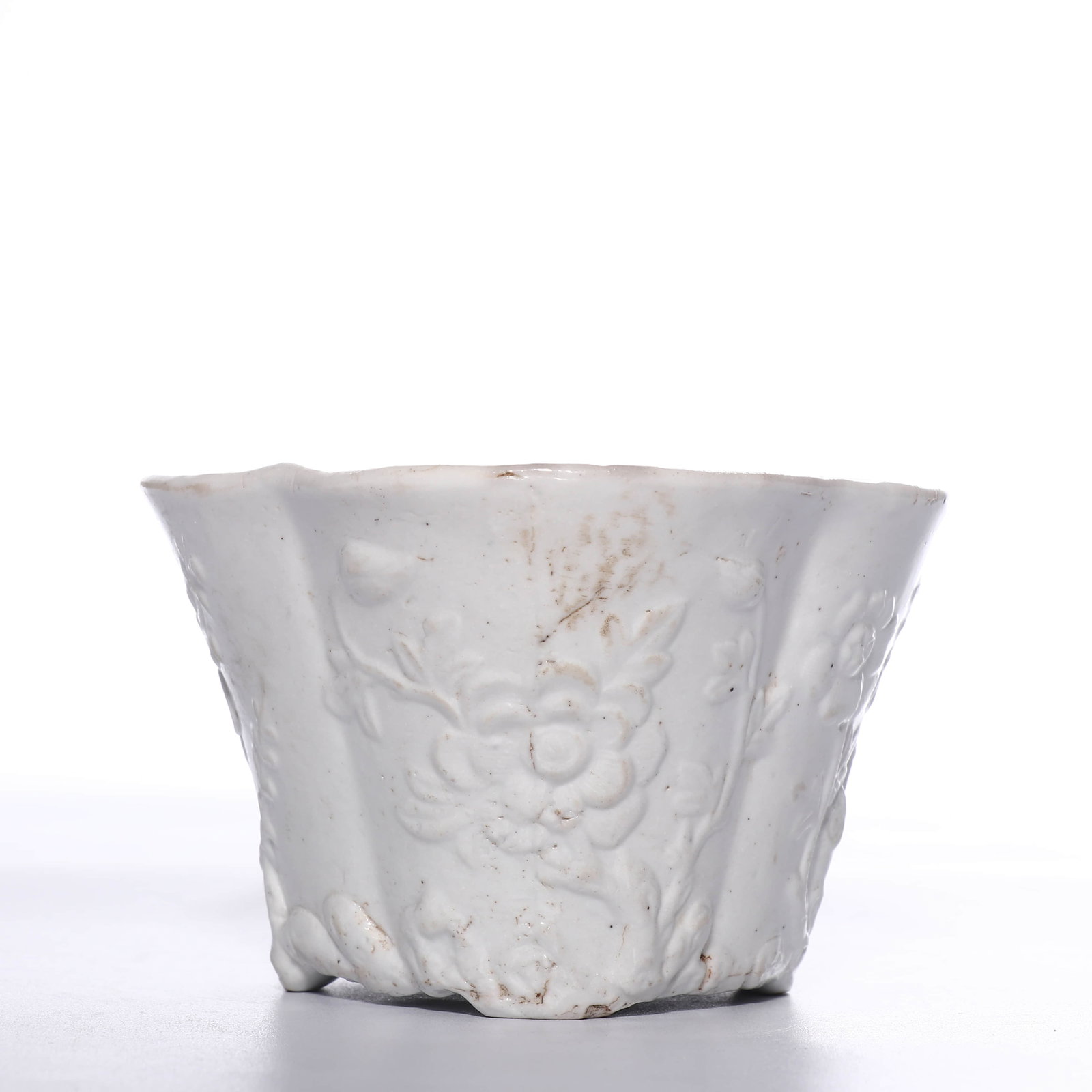 Dehua Kiln White Glazed Plum Blossom Cup, Qing Dynasty - 2