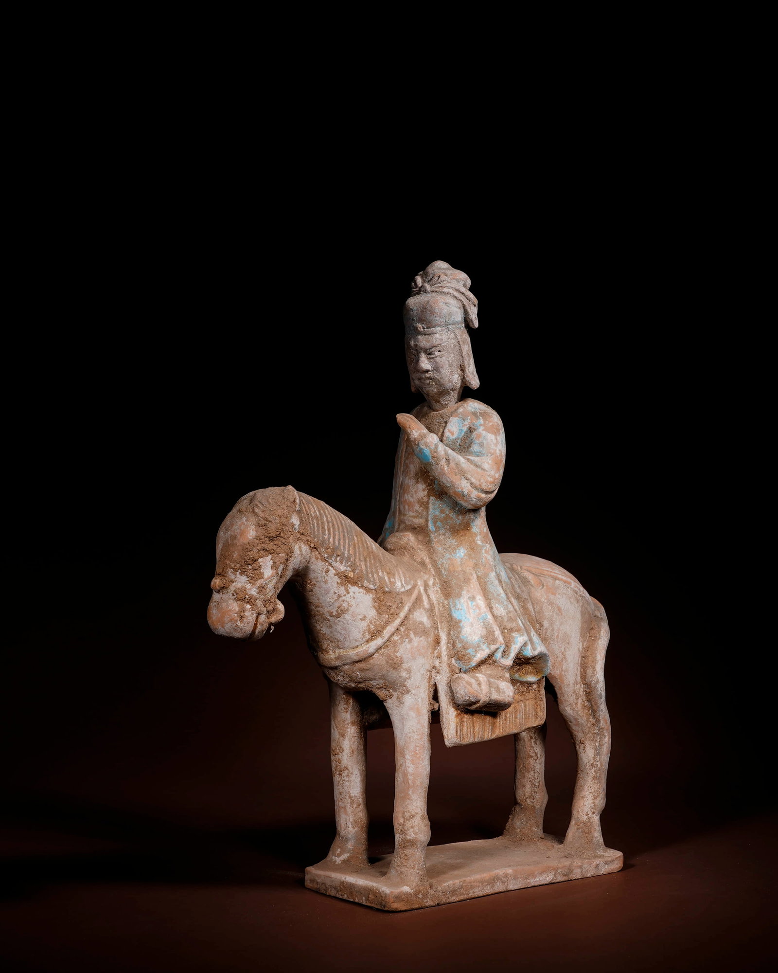 A pottery horse and an official in a blue painted robe with a detachable head,Ming Dynasty - 2