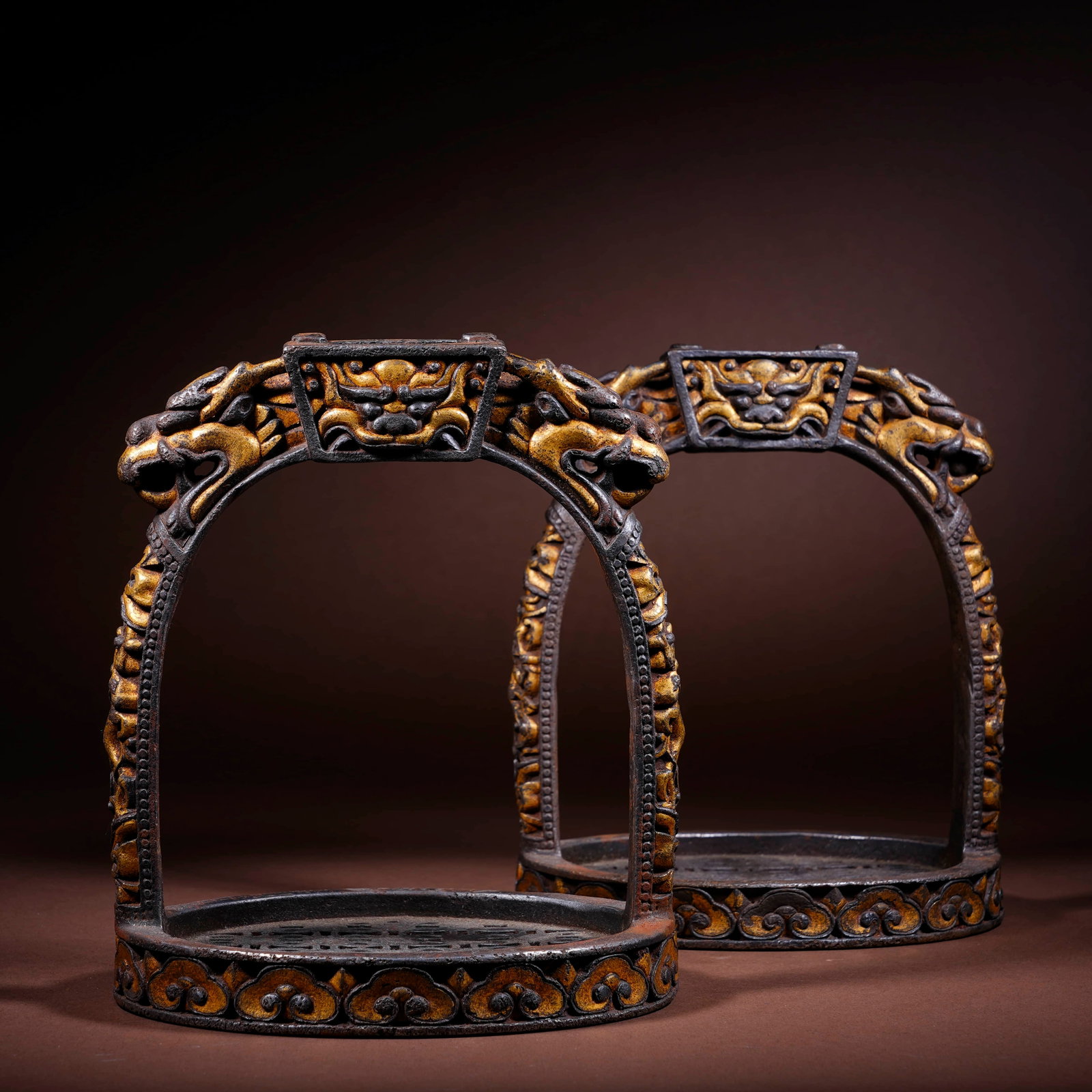 Clear silver and gold stirrup - 3