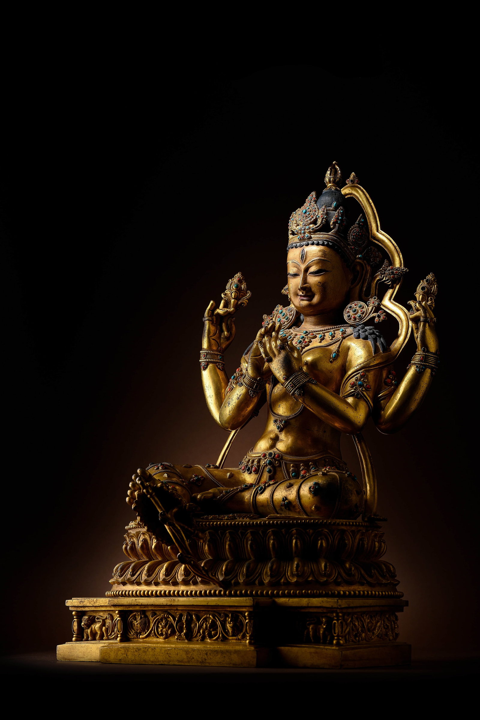 Ming bronze gilded four-arm Guanyin statue - 3