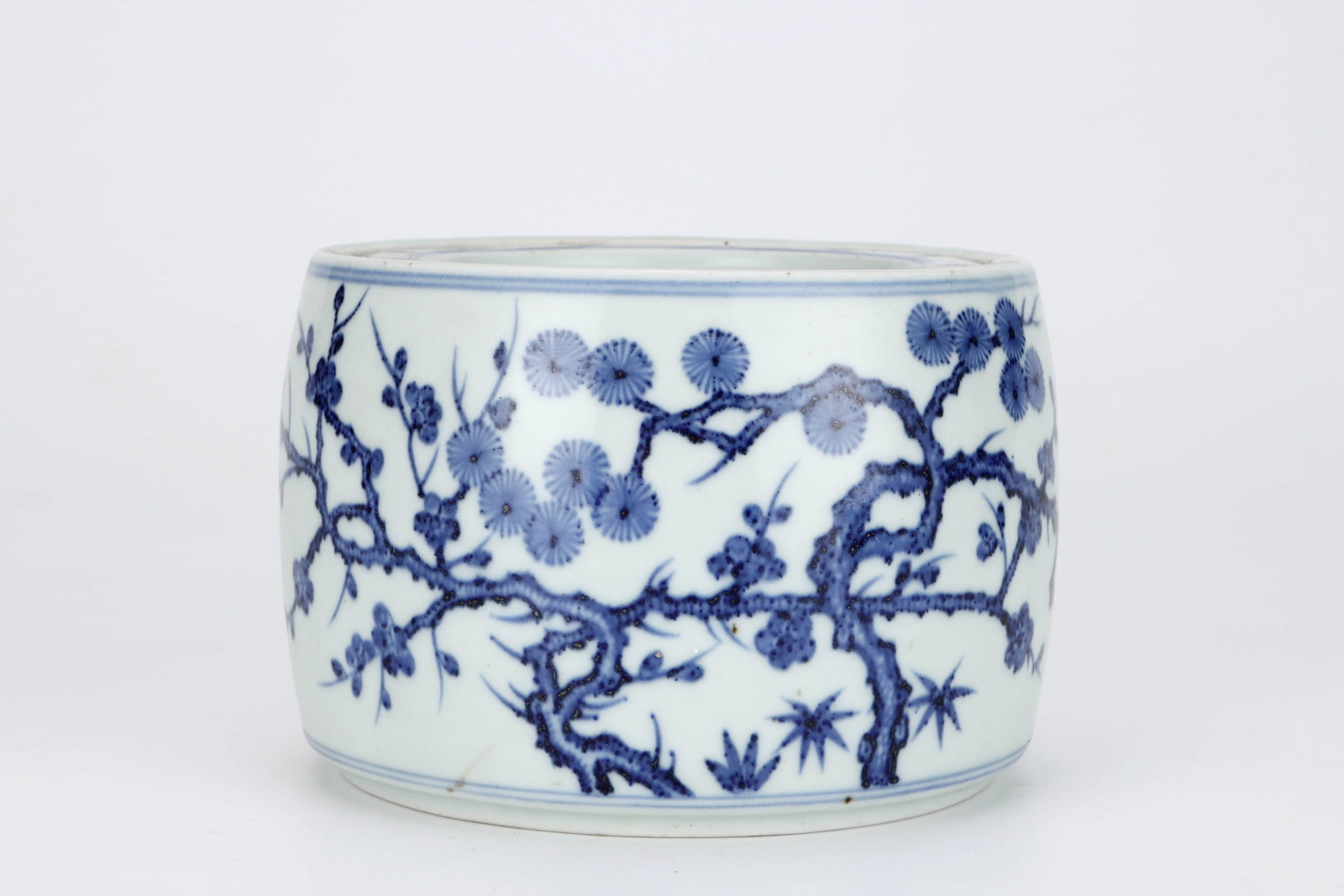 Ming Xuande blue and white pine bamboo plum cricket jar - 2