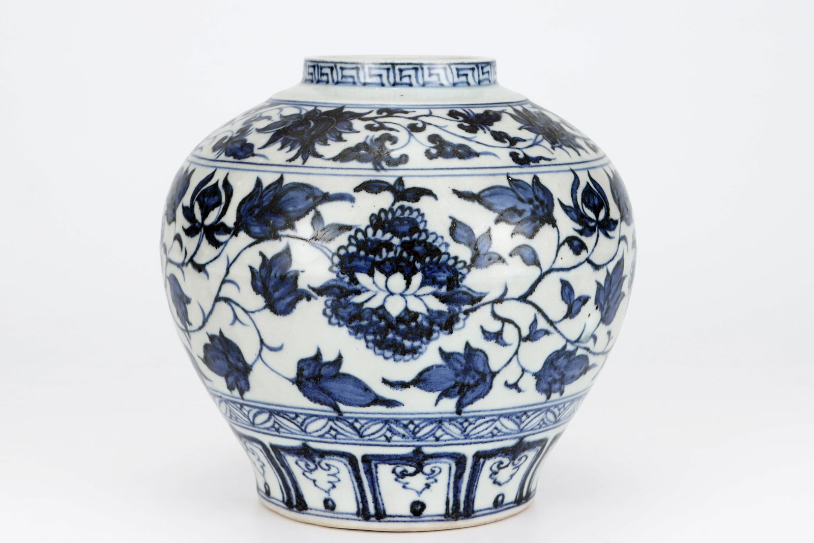 Yuan blue-and-white peony pattern jar with tangled branches - 3