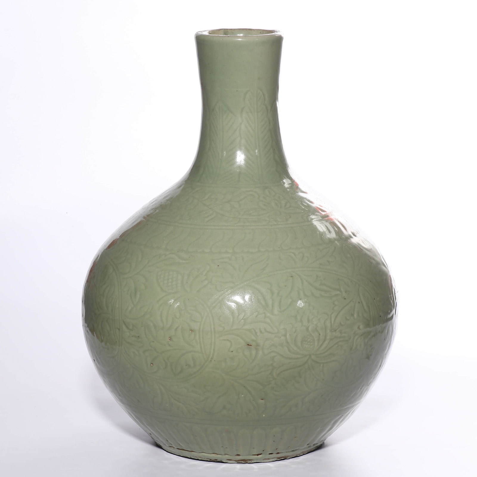 Qinglongquan Kiln Engraved Flower Celestial Bottle - 2
