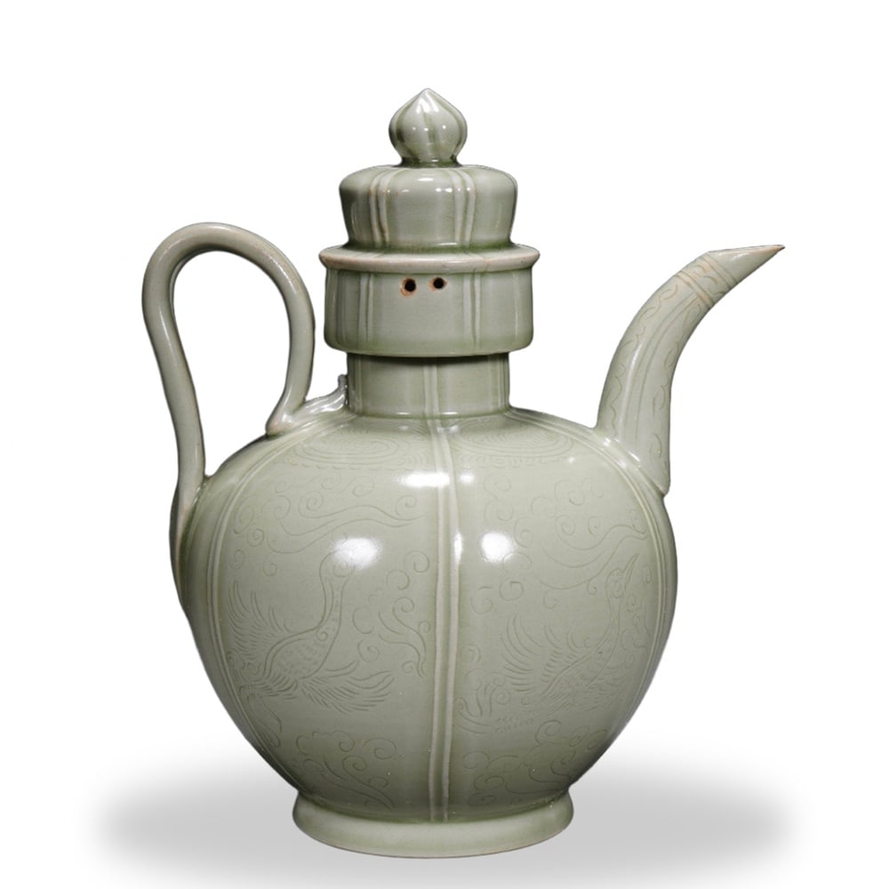 FIVE DYNASTIES YUE WARE SECRET-COLOR (MISE) CELADON EWER WITH INCISED CRANE DECORATION (1 of 3)
